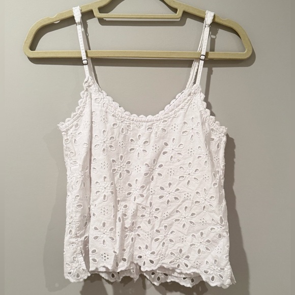 Abercrombie & Fitch White Eyelet Cami Tank Blouse - Picture 2 of 3